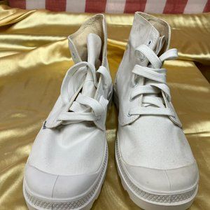 NWB Palladium Blanc Hi Unisex shoe